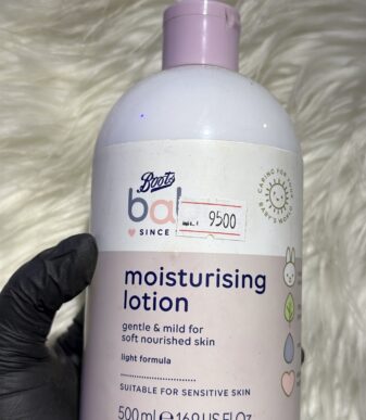 Boots baby moisturizing lotion